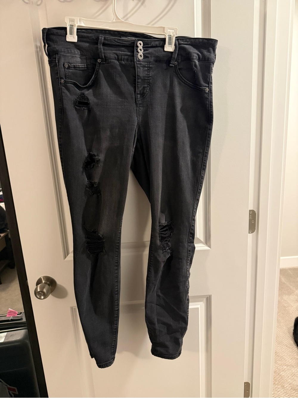 torrid Black Distressed Skinny Jeans